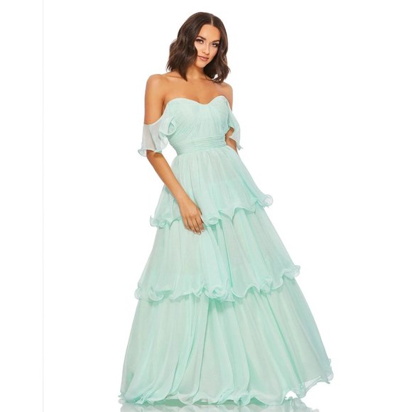 Mac Duggal Dresses & Skirts - MAC DUGGAL Tiered Chiffon Ball Gown in Mint Size US 0